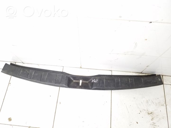 Subaru Forester SH Rivestimento di protezione sottoporta del bagagliaio/baule 94026SC000