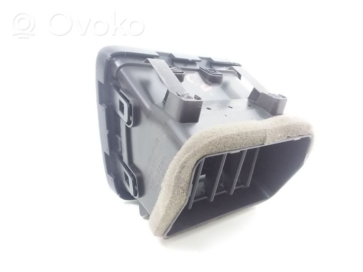 Honda Civic Centrālais gaisa ventilācijas režģis 77615SNAA021