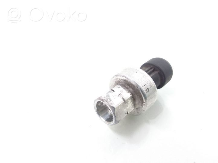 Opel Corsa D Air conditioning (A/C) pressure sensor 9131721