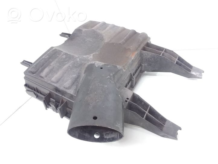 Mercedes-Benz Sprinter W906 Scatola del filtro dell’aria A0000907801