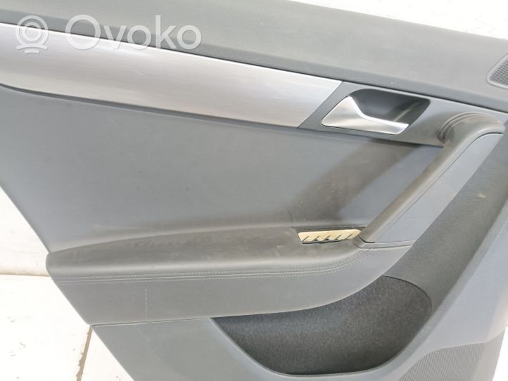 Volkswagen PASSAT B7 Rivestimento del pannello della portiera posteriore 3AF867211