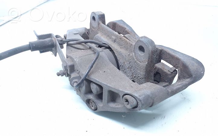 Audi A4 S4 B7 8E 8H Pinza del freno anteriore 