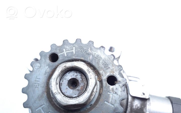 Audi A4 S4 B9 Pompa wtryskowa wysokiego ciśnienia 04L130755E