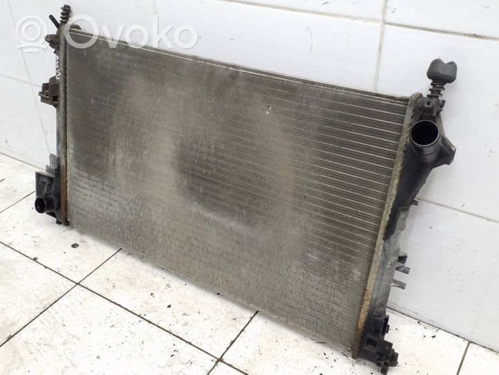 Opel Signum Dzesēšanas šķidruma radiators 868388D