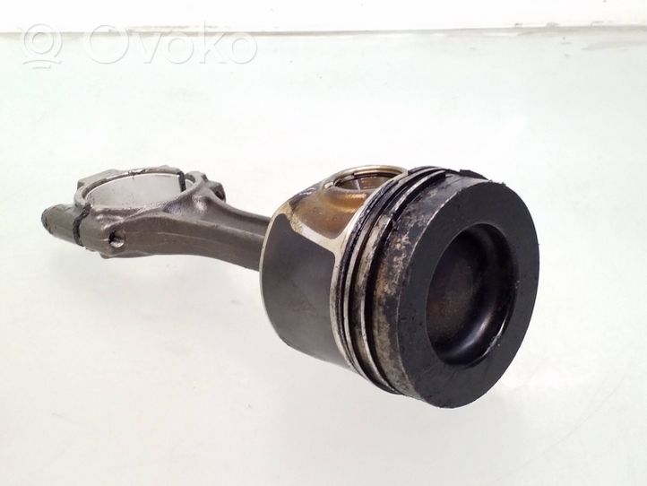 Volkswagen Golf VI Piston avec bielle 790ma