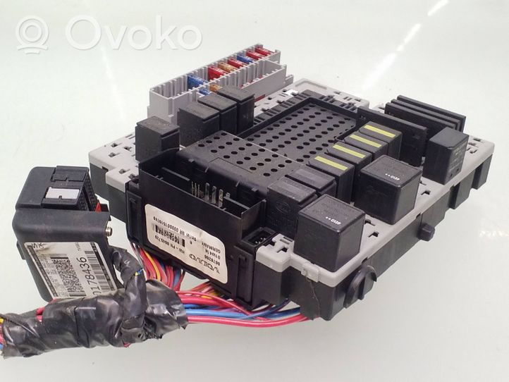 Volvo S60 Fuse box set 8676286