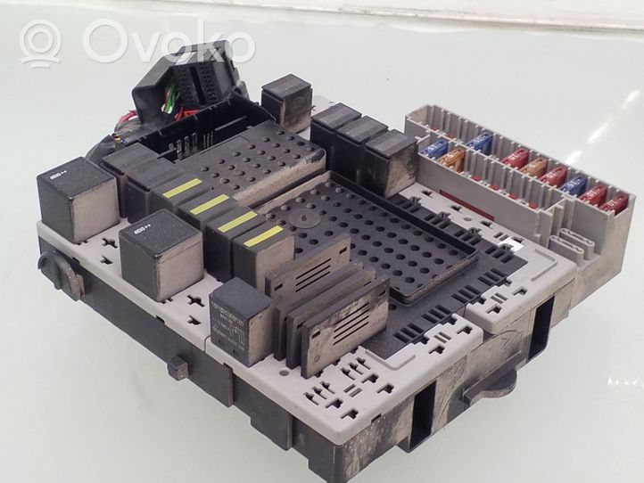 Volvo S60 Fuse box set 8676286