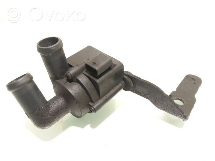 Volkswagen Tiguan Pompe à eau de liquide de refroidissement 5N0965561