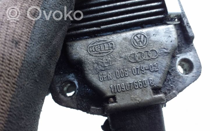 Volkswagen PASSAT B5 Tepalo lygio daviklis 1J0907660B
