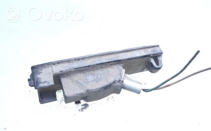 Toyota RAV 4 (XA30) Lampa oświetlenia tylnej tablicy rejestracyjnej A045053