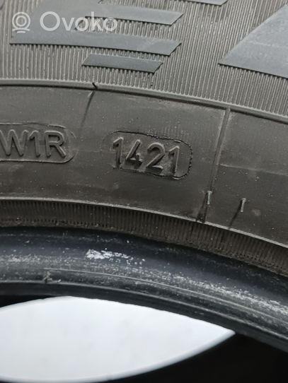 Volkswagen Golf II R16 summer tire 22555R16