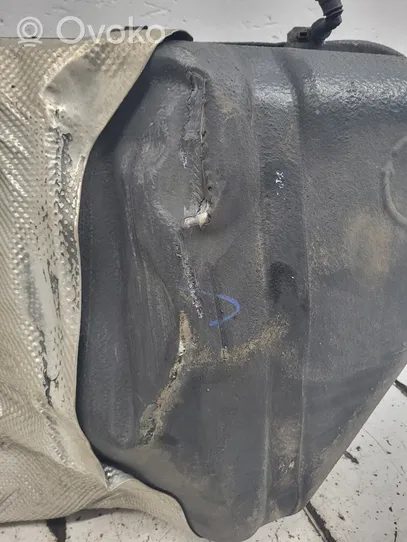 Hyundai Tucson TL Fuel tank 