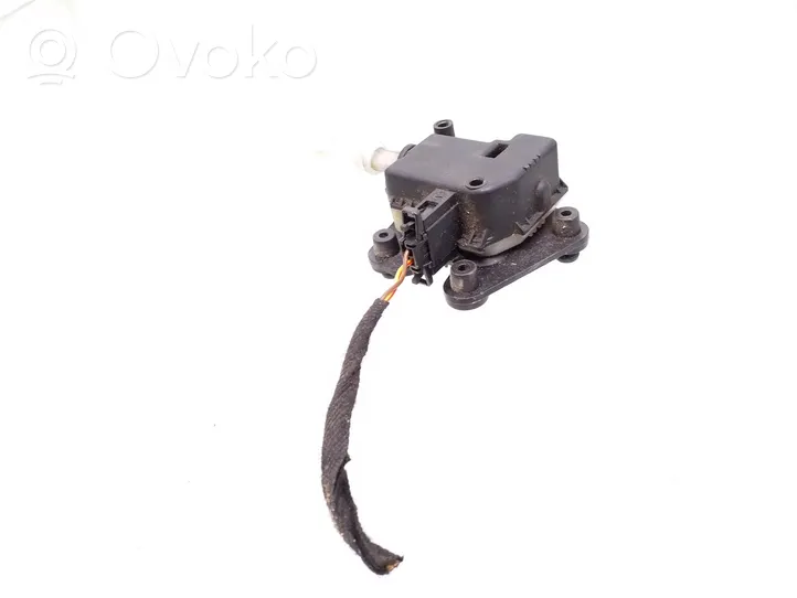 Audi A4 S4 B7 8E 8H Tailgate boot lock/latch motor 8E9827833