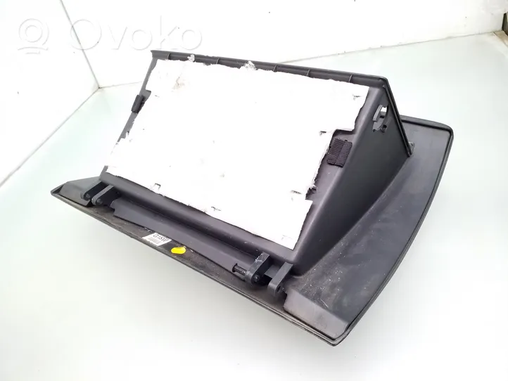 KIA Carens II Glove box set 845101D010