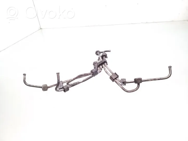 Volvo S70  V70  V70 XC Fuel injector supply line/pipe 