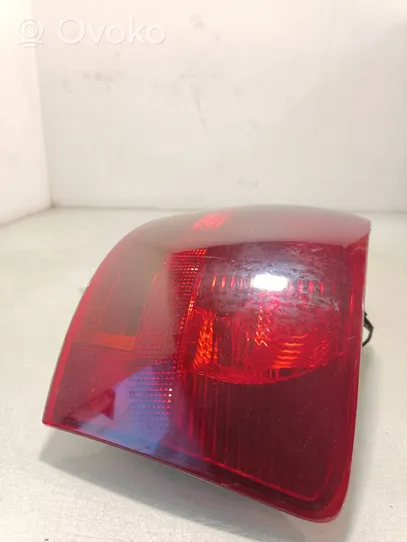 Audi A4 S4 B7 8E 8H Luci posteriori 8E9945096E