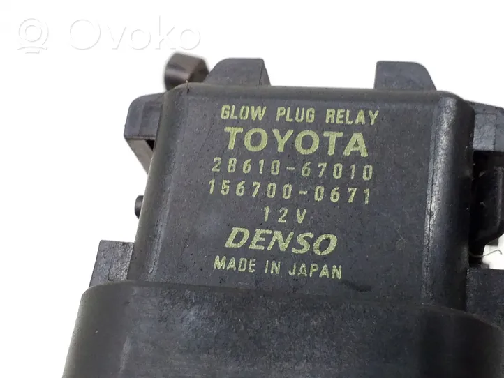 Toyota Auris 150 Hehkutulpan esikuumennuksen rele 2861067010