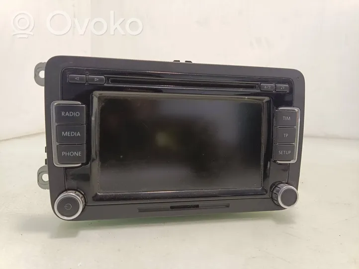 Volkswagen PASSAT B7 Unité principale radio / CD / DVD / GPS 3C8035190C