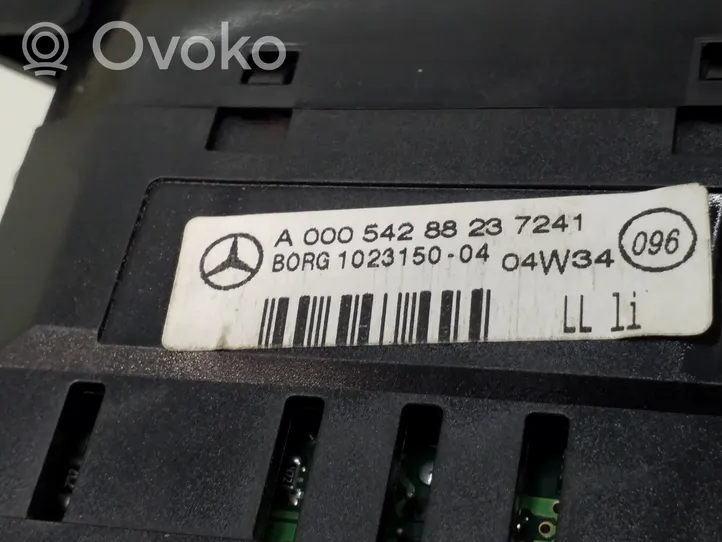 Mercedes-Benz S W220 Pysäköintitutkan anturin näyttö (PDC) A0005428823