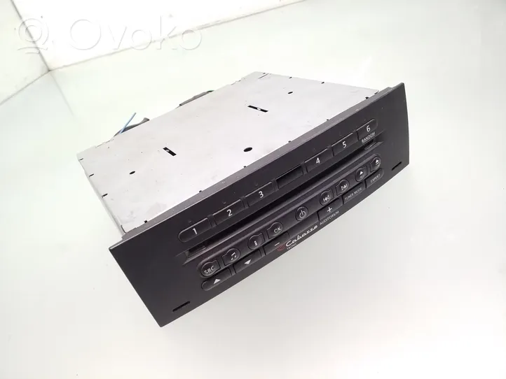 Renault Megane II Panel / Radioodtwarzacz CD/DVD/GPS 8200074339