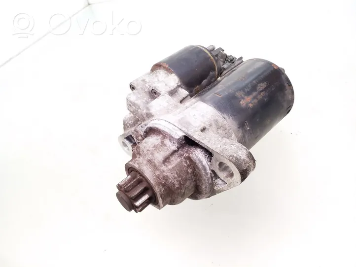 Volkswagen Golf V Motor de arranque 0001120106