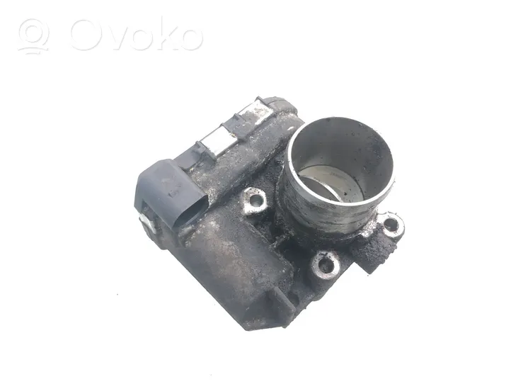 Opel Vivaro Throttle valve 8200330810