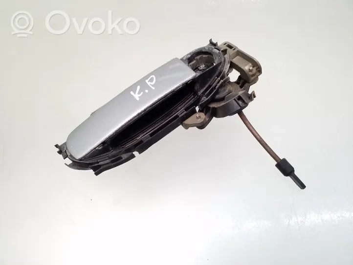 Audi A4 S4 B6 8E 8H Etuoven ulkokahva 8E1837207