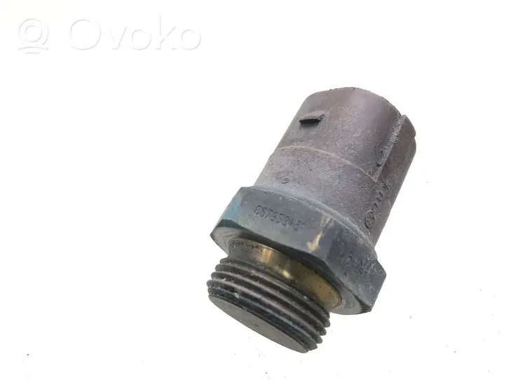 Volkswagen Golf IV Sensore temperatura del liquido di raffreddamento 867959481