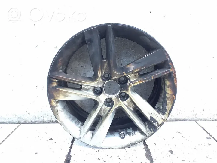 Volvo V60 Felgi aluminiowe R17 31381412