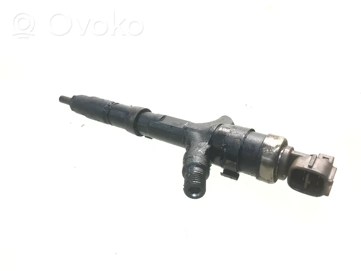 Toyota Corolla Verso E121 Injecteur de carburant 2367027020