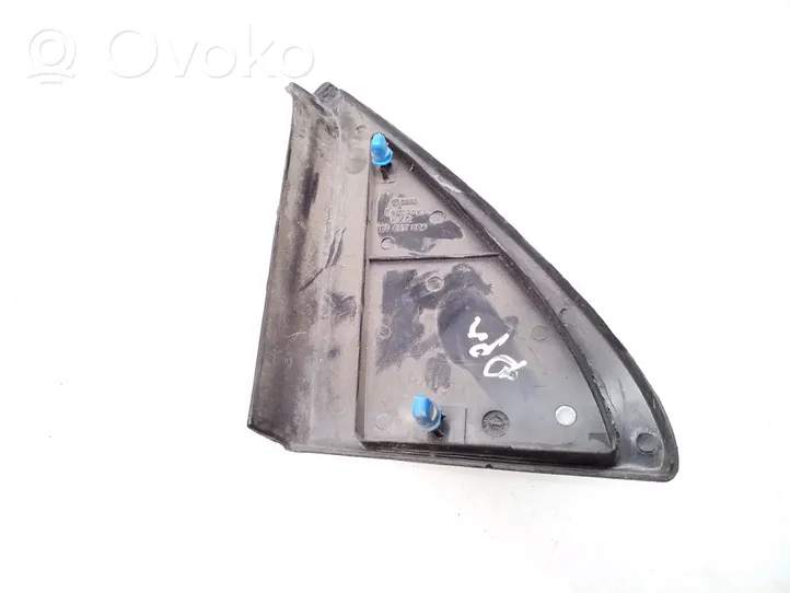 Volkswagen Golf II Altro elemento di rivestimento della portiera anteriore 191837994