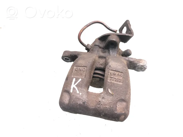 Volkswagen PASSAT B6 Rear brake caliper 