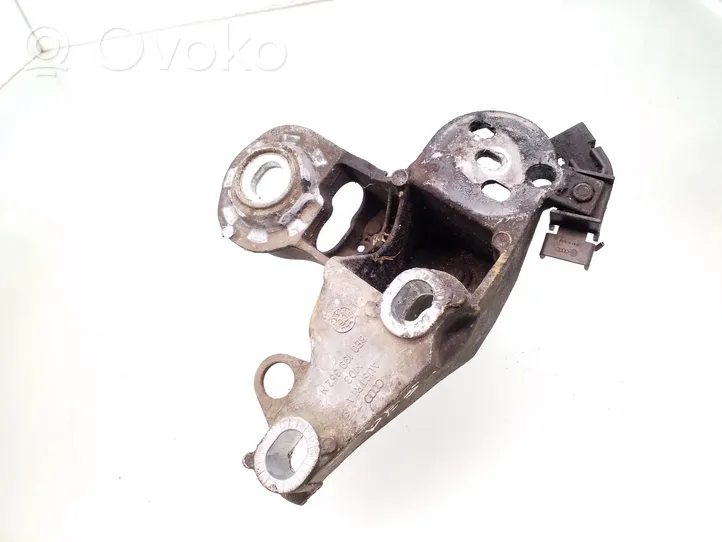 Audi A4 S4 B7 8E 8H Support, suspension du moteur 8E0199352N