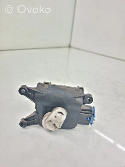 Volkswagen PASSAT B6 Air flap motor/actuator 0132801363