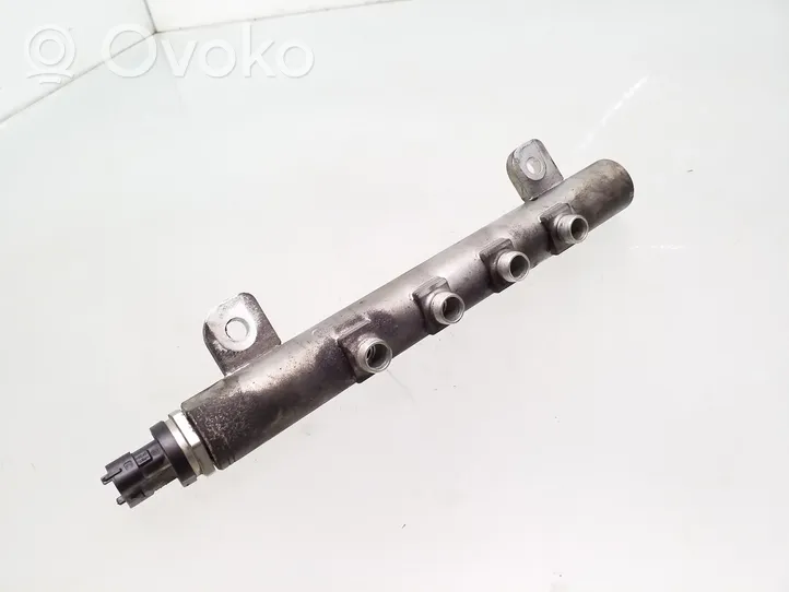 Fiat Croma Tuyau de conduite principale de carburant 0445214058