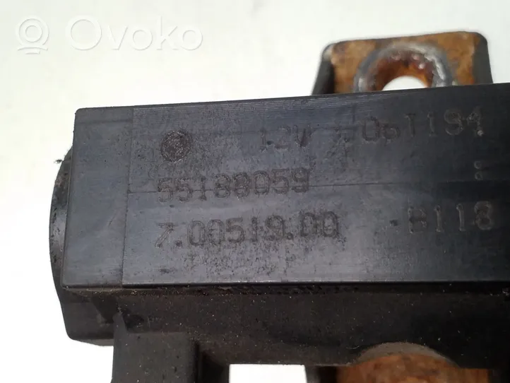 Fiat Croma Zawór podciśnienia / Elektrozawór turbiny 55188059