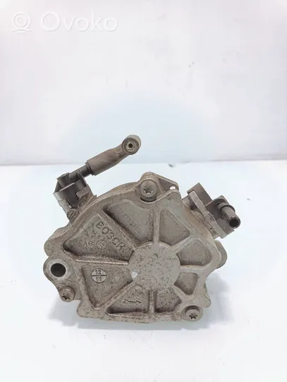 Ford Focus Alipainepumppu 9684786780