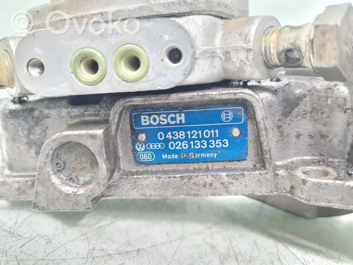 Audi 80 90 B3 Distributore del carburante agli iniettori 0438121011