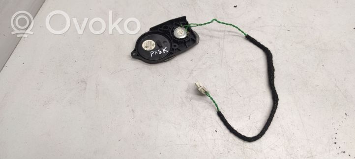 BMW 3 E46 Aukšto dažnio garsiakalbis (-iai) priekinėse duryse 65138374696