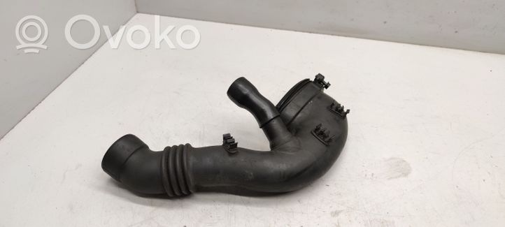 BMW 3 E46 Turboahtimen ilmanoton letku 7787862