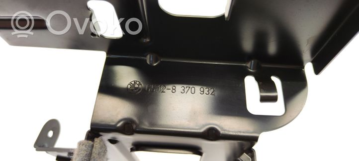 BMW 3 E46 Supporto per l’unità di navigazione GPS 65128370924