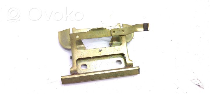 BMW 3 E30 Front door exterior handle/bracket 