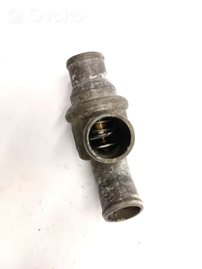 BMW 3 E30 Termostat / Obudowa termostatu V648580