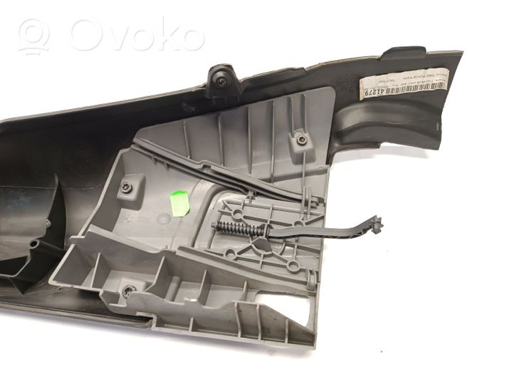 BMW 3 E46 Moldura superior lateral del asiento trasero 51438231904