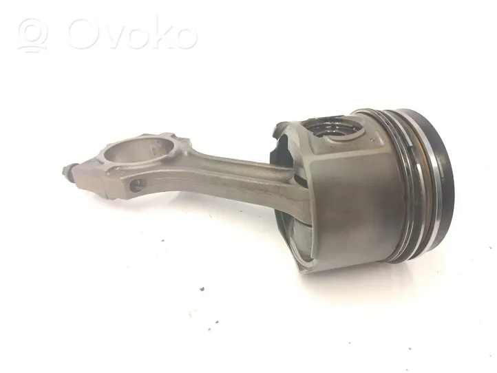 BMW 3 E46 Piston 