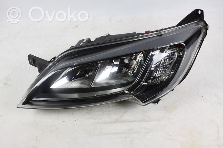 Peugeot Boxer Lampa przednia 48110748