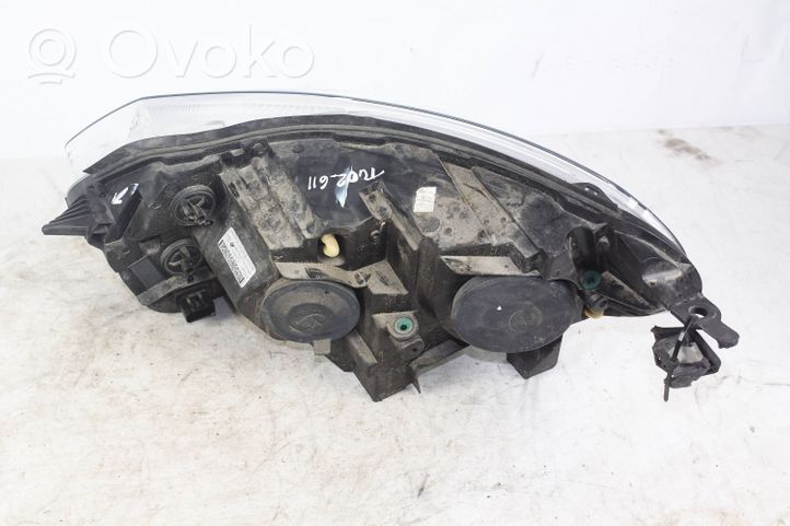 Toyota Proace Etu-/Ajovalo 9808581180