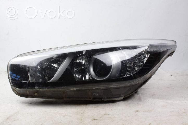 KIA Ceed Lampa przednia 92101A2441