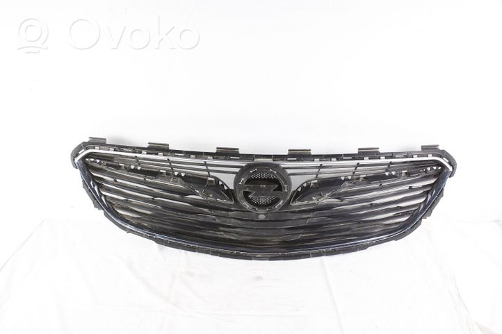 Opel Insignia A Maskownica / Grill / Atrapa górna chłodnicy 551004542