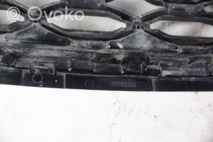 Opel Insignia B Maskownica / Grill / Atrapa górna chłodnicy 551004542